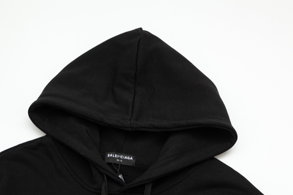 ブランドパーカー着用イメージ